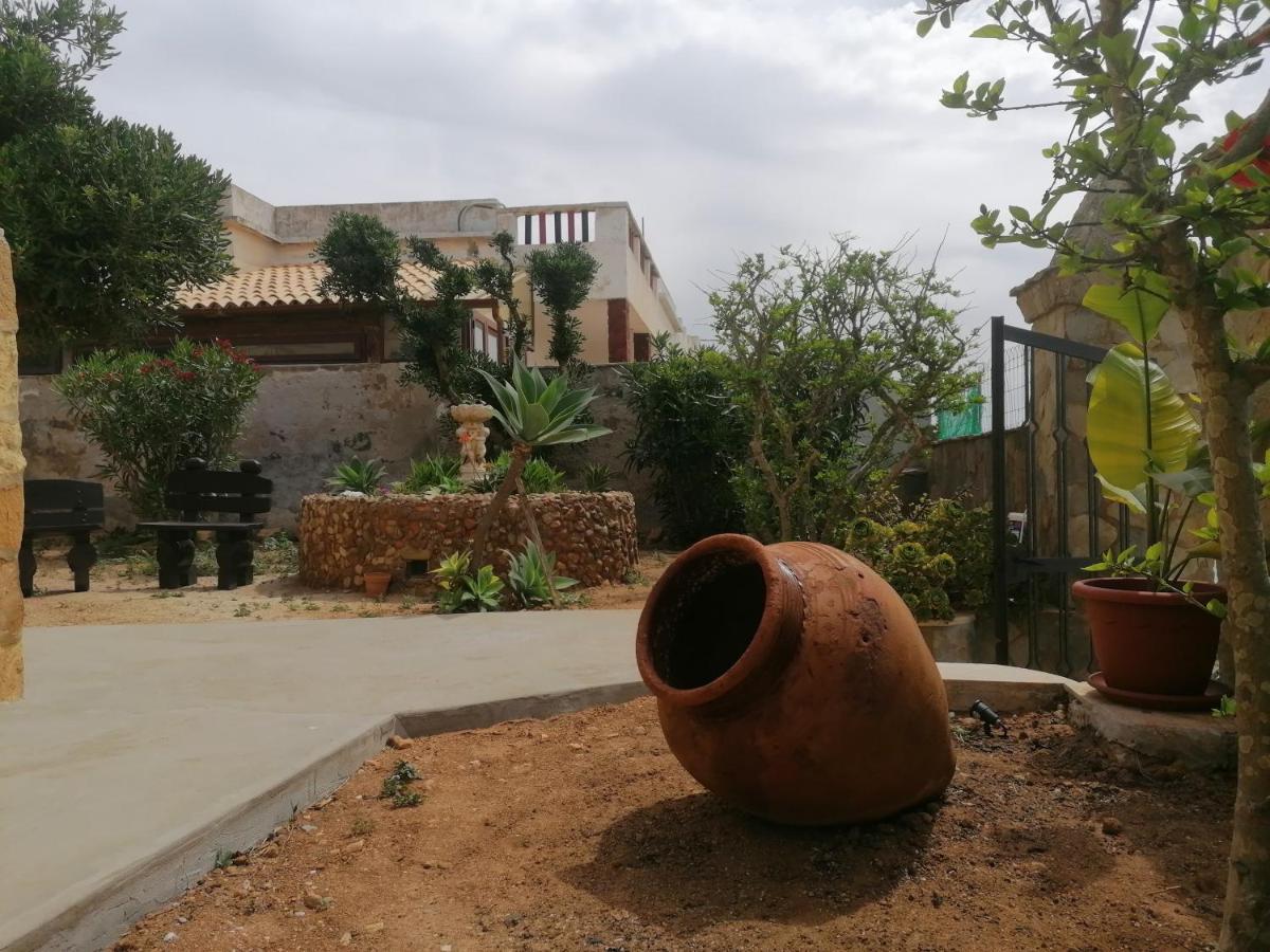Villetta Scruscio Ri Mare Favignana Exteriér fotografie